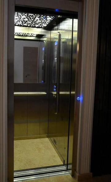 Фото номера Двухместный номер с 1 кроватью Апарт-отели Zenti Plaza Hotel г. Дробета-Турну- Севери 29