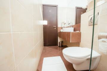 Фото Гостевой дом C Pub &amp; Accommodation г. Дробета-Турну- Севери 4